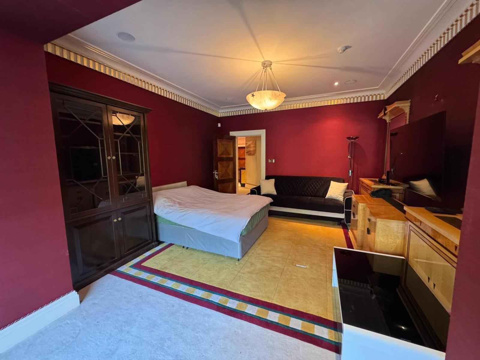 The Bishop Hotel Лондон Екстериор снимка